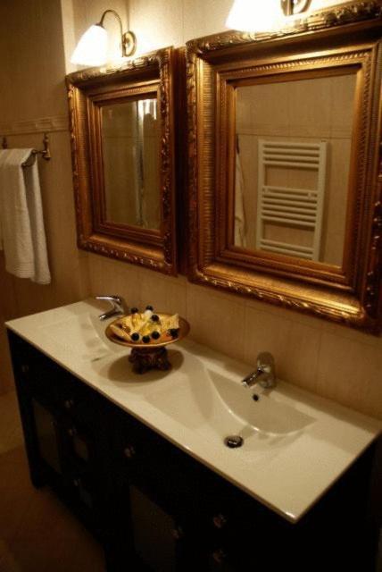 Korina Gallery Hotel Vathy  Bagian luar foto