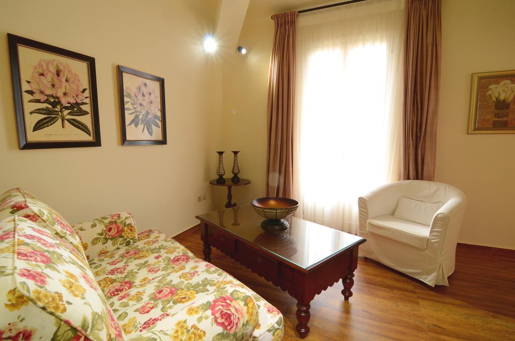 Korina Gallery Hotel Vathy  Bagian luar foto