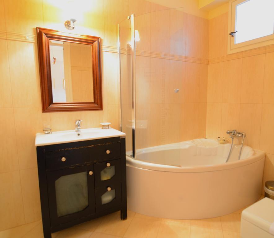 Korina Gallery Hotel Vathy  Bagian luar foto